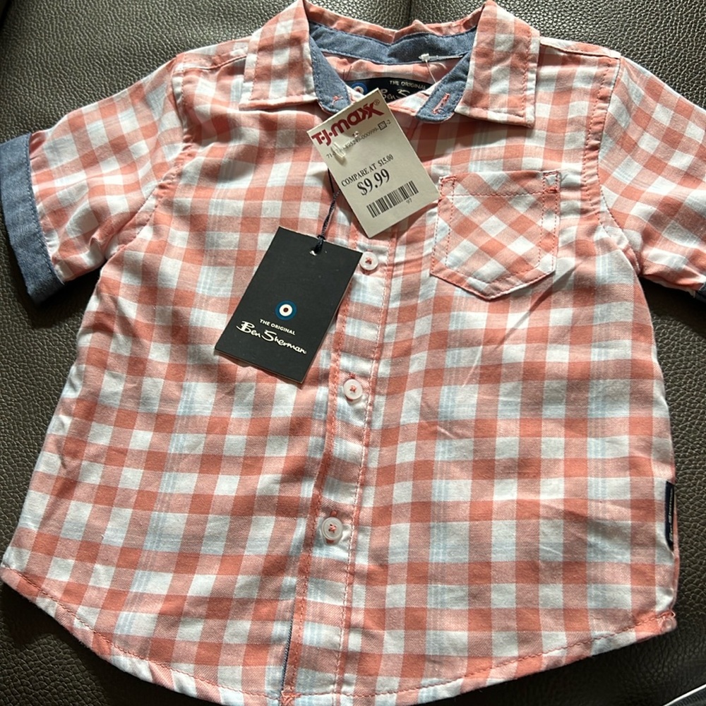 Red and white plaid shirt.